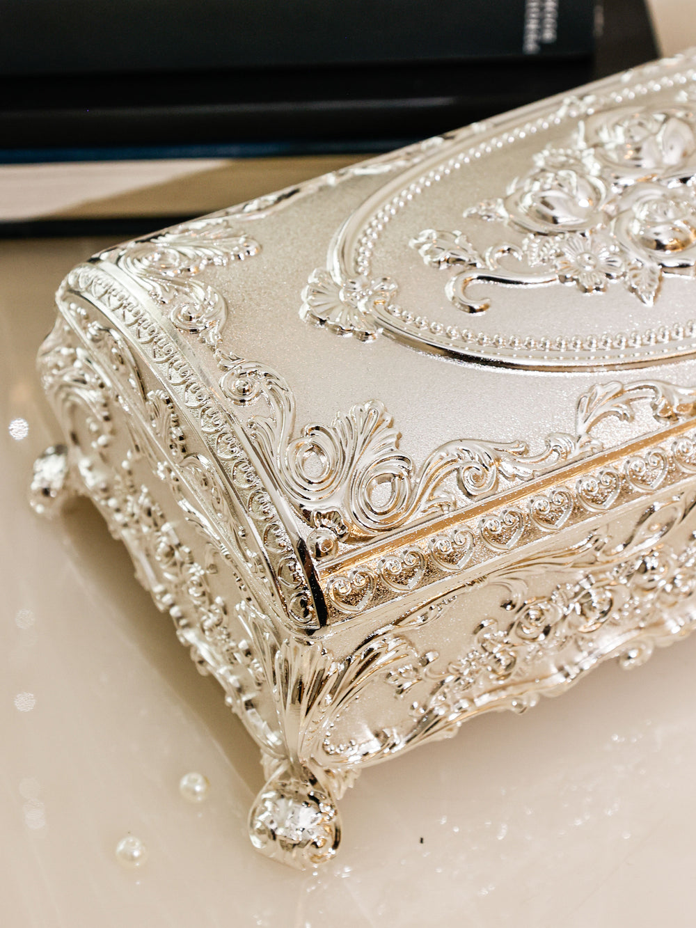 Regal Rose Medallion Jewellery Box