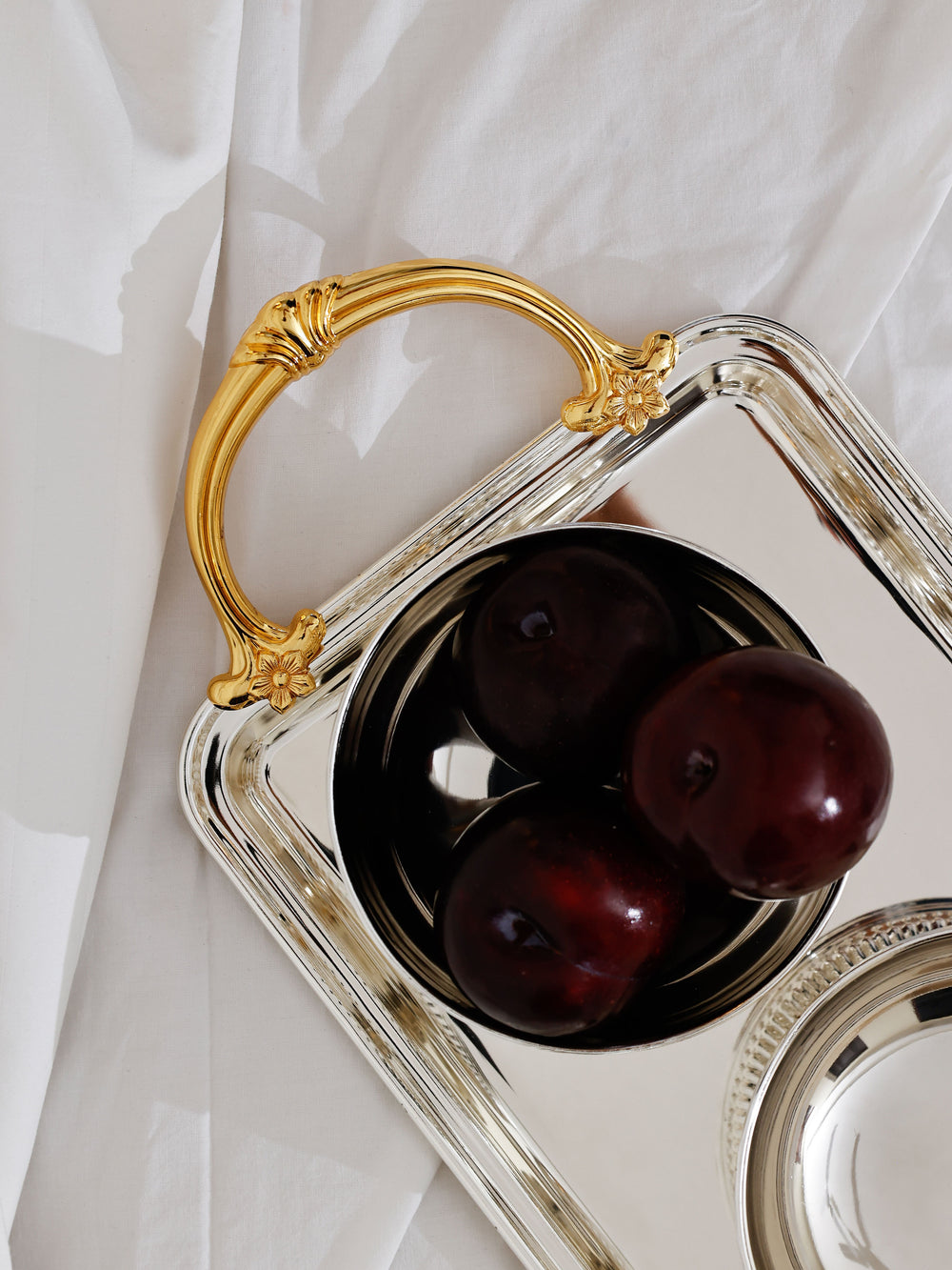 Verona Pedestal Bowl Set and Tray with Golden Handles