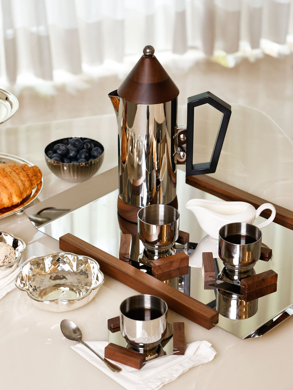 Library Bar Coffee Jug and Cup Set with Tray