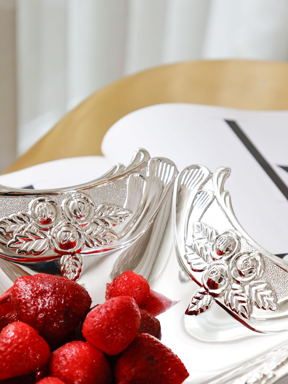Regal Rose Star Serving Bowl