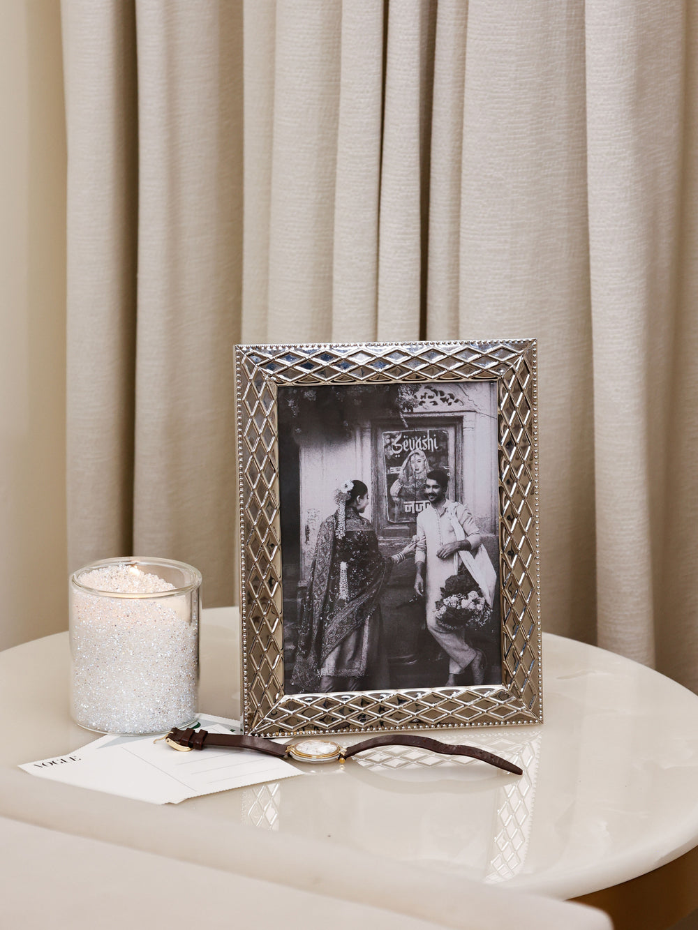 Verona Pyramid Stud Photo Frame