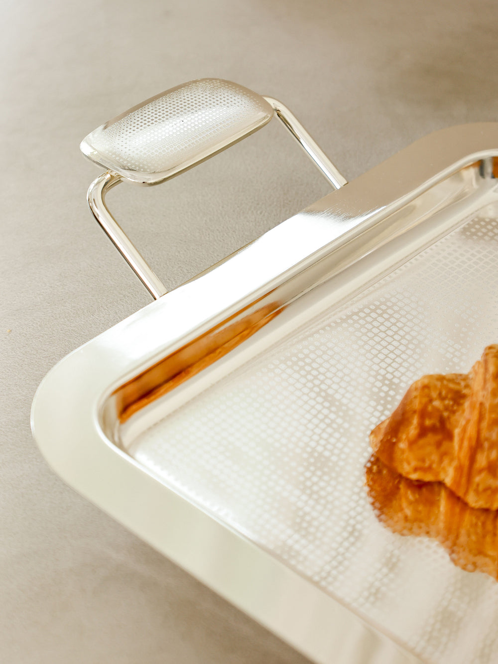 Verona Handled Ripple Rectangular Serving Tray