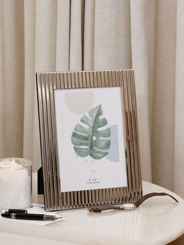 Verona Diamond Trellis Photo Frame