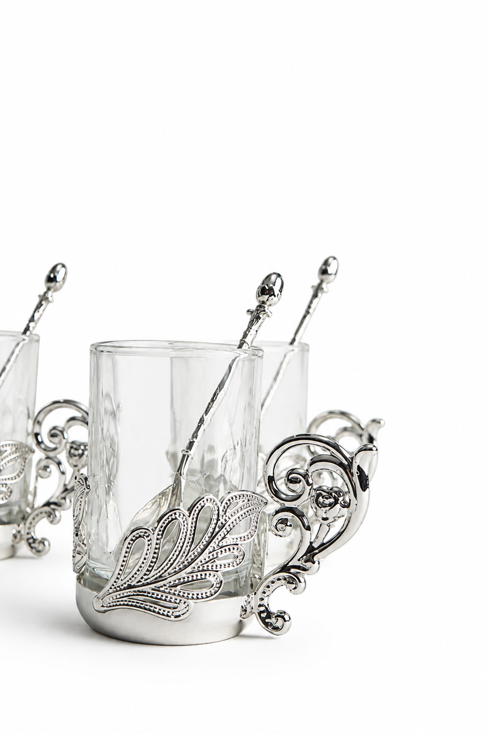 Silver Leaf Chai Glass Set of 4 with Spoons